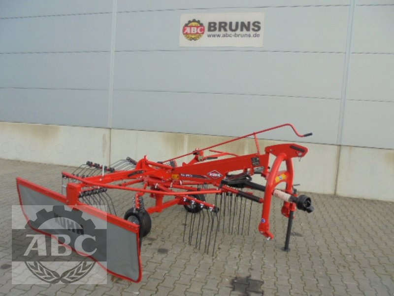 Kuhn ga 3901 windrower €6,450