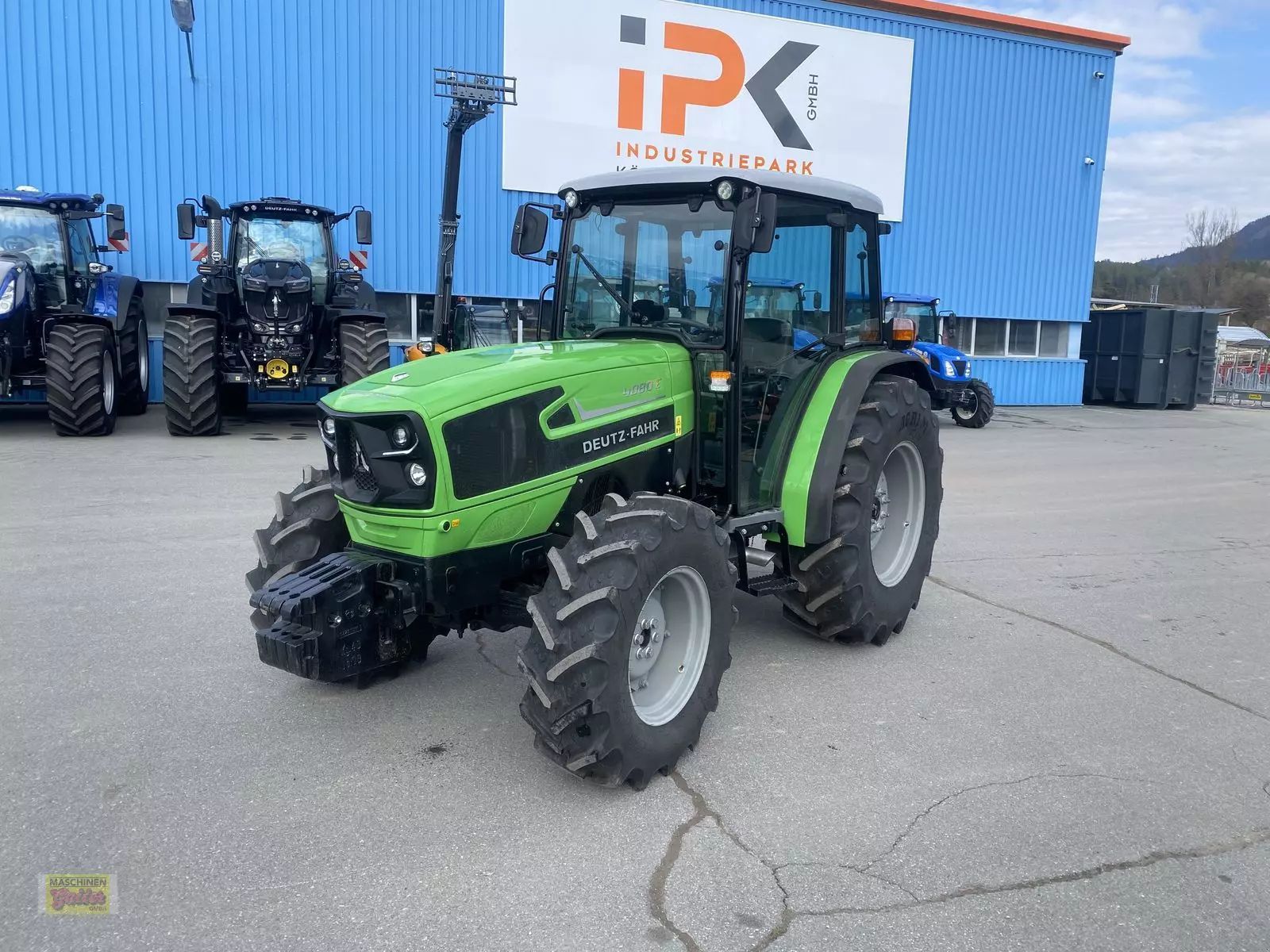 E-FARM: Deutz-Fahr 4080E - Tractor - id SRHVWXB - 36.583 € - Año: 2025 - Horas: 15,Potencia del motor: 76,Austria