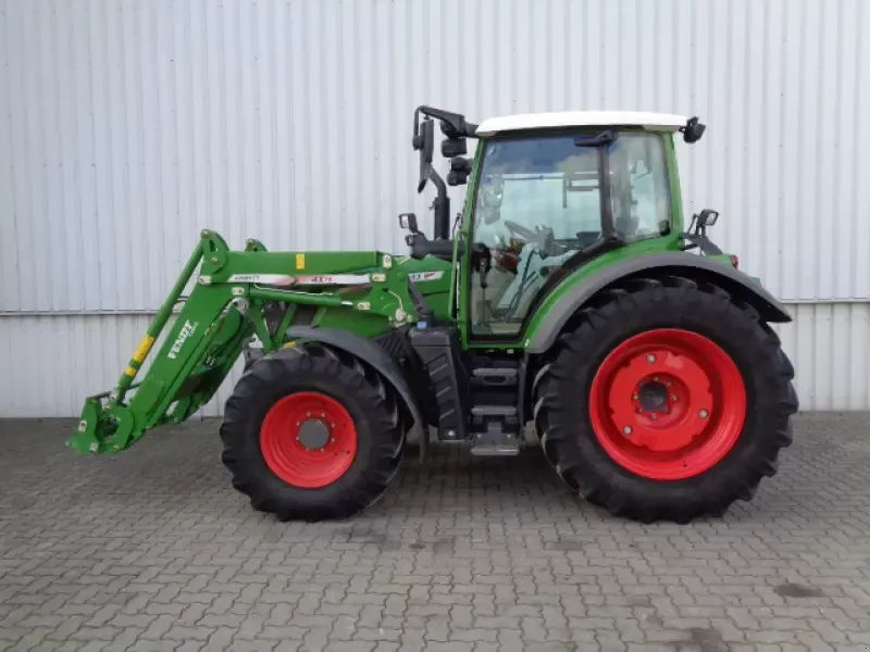 E-FARM: Fendt 313 Vario ProfiPlus - Traktor - id WQD1J2Z - 114.000 € - Baujahr: 2017 - Abgelesene Motorstunden: 2.780,Motorleistung (PS): 132,Deutschland