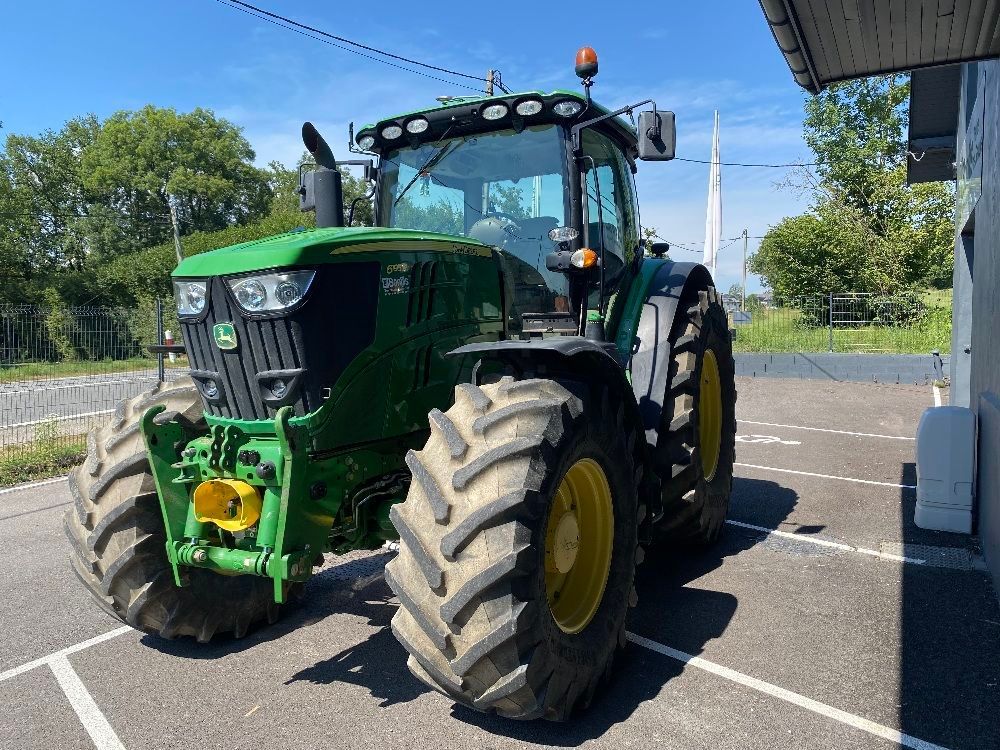 E-FARM: John Deere 6195 R - Traktor - id L4PIEUX - 67.900 € - Baujahr: 2015 - Abgelesene Motorstunden: 7.015,Motorleistung (PS): 195,Frankreich