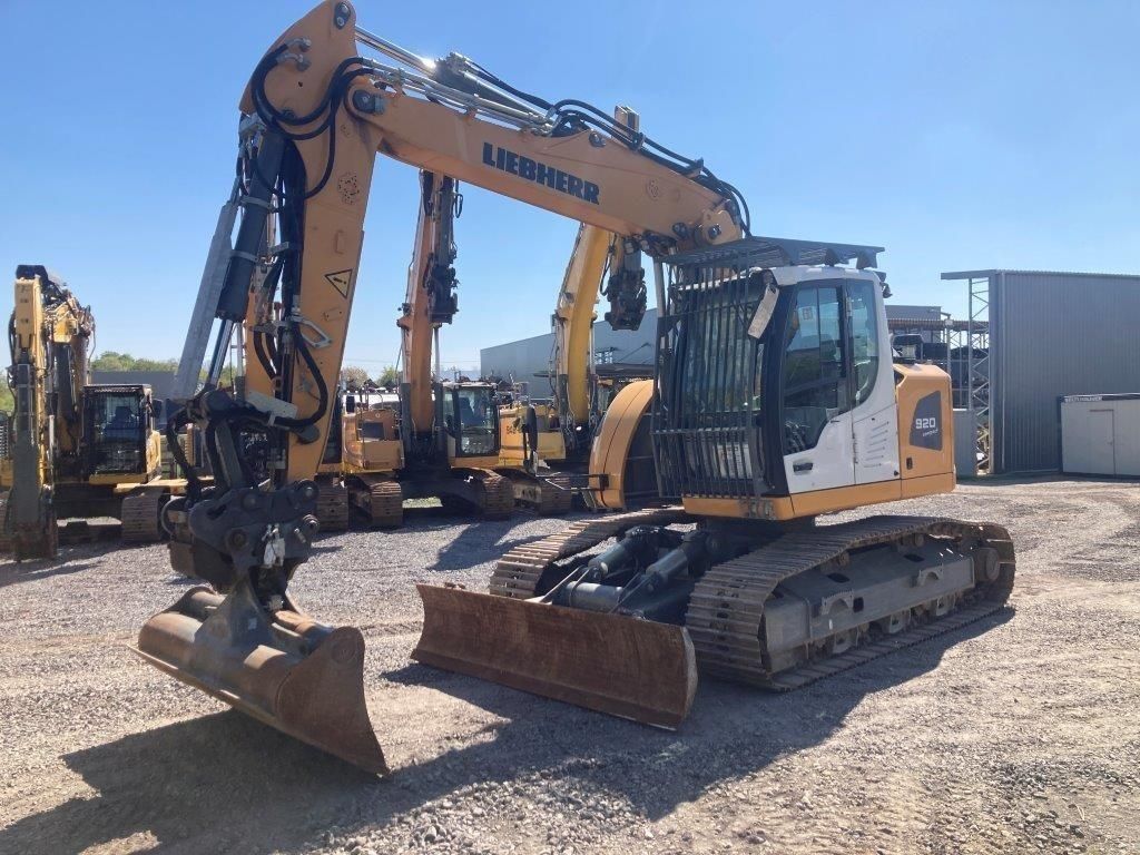 Liebherr r920 comapct Excavadora de orugas 161.400 €