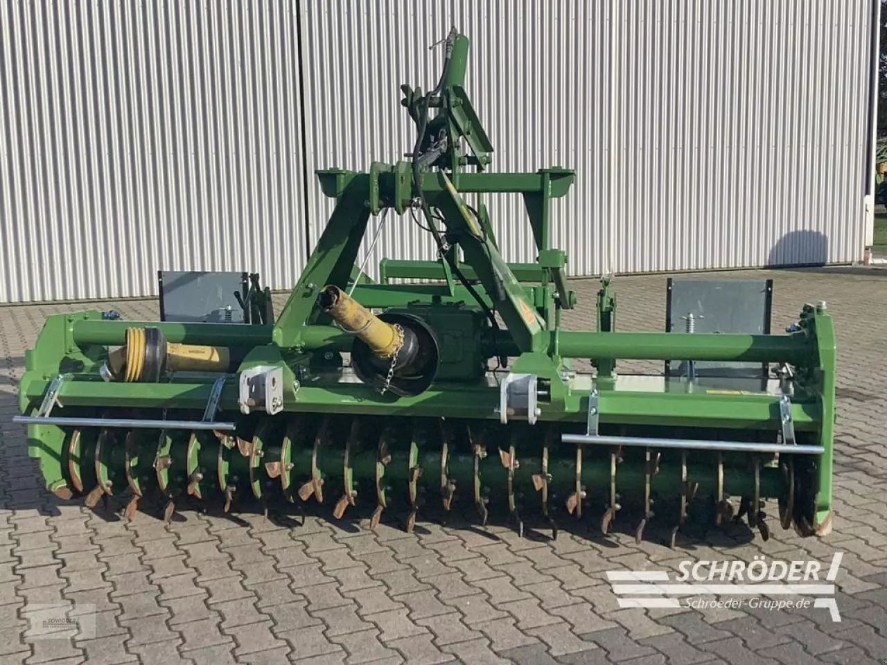 E-FARM: Celli pioneer 170 f 280 - Borona - id AVKX3XK - 9485 EUR - Gyártási év: 2021 - Németország