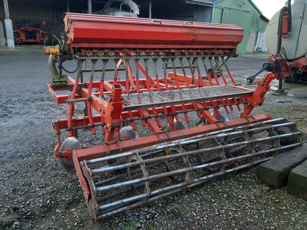 E-FARM: Rau polymag - Cultivateur - id NIEF2UZ - 2 500 € - Année: 2000 - France