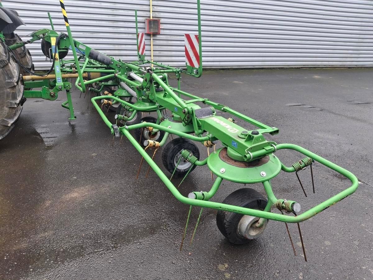 Krone KW 7.92/8 Tedder 10 500 €