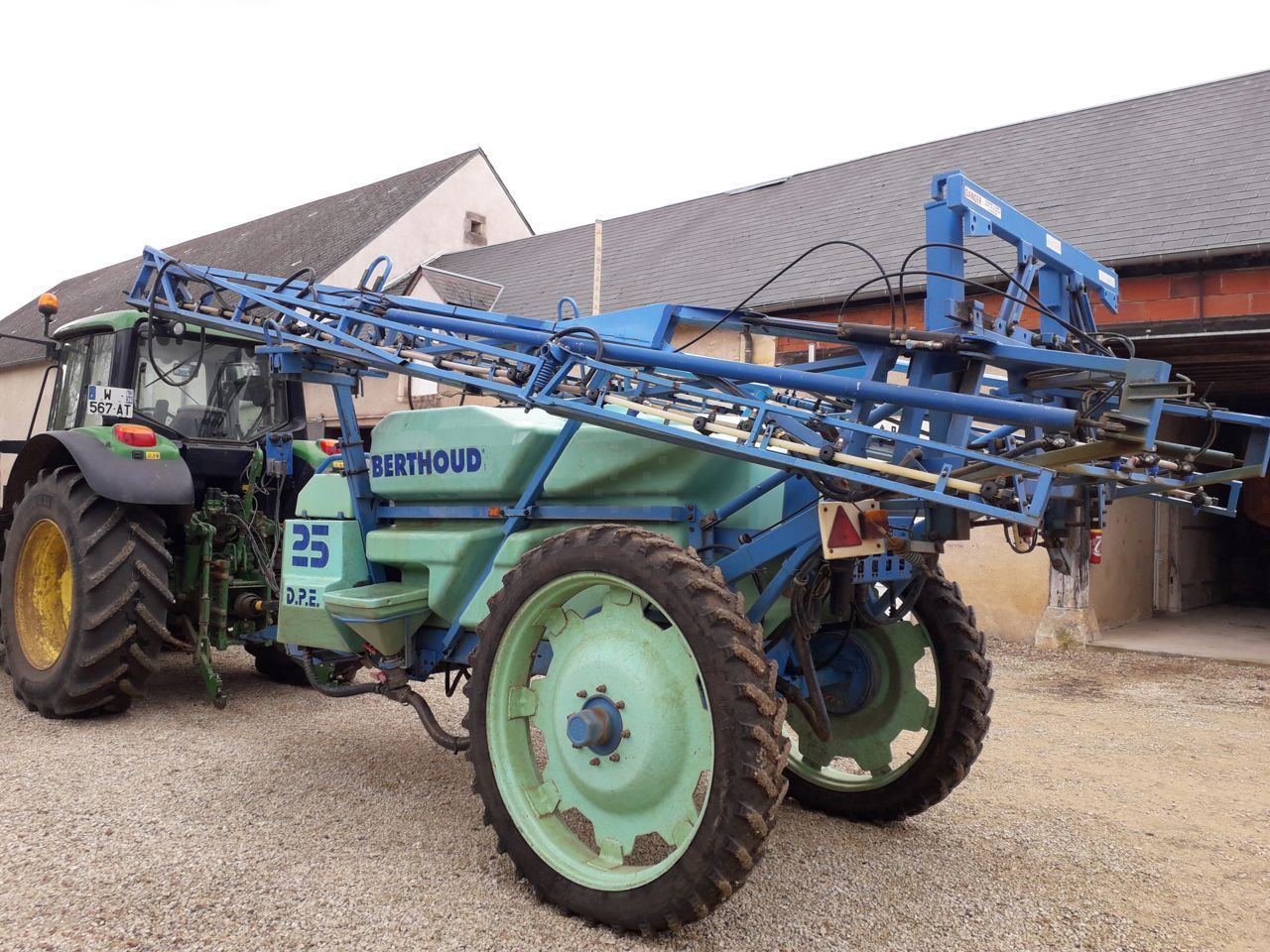 E-FARM: Berthoud racer - Pulverizador - id WUWIVWK - 6000 € - Año: 1995 - Francia