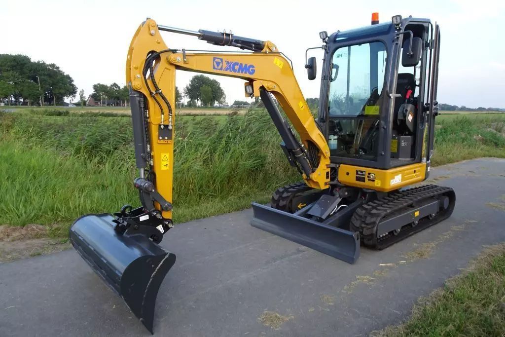 XCMG xe27e rupsgraafmachine lease va. &euro; 475,-- p/m* Excavator €31,850