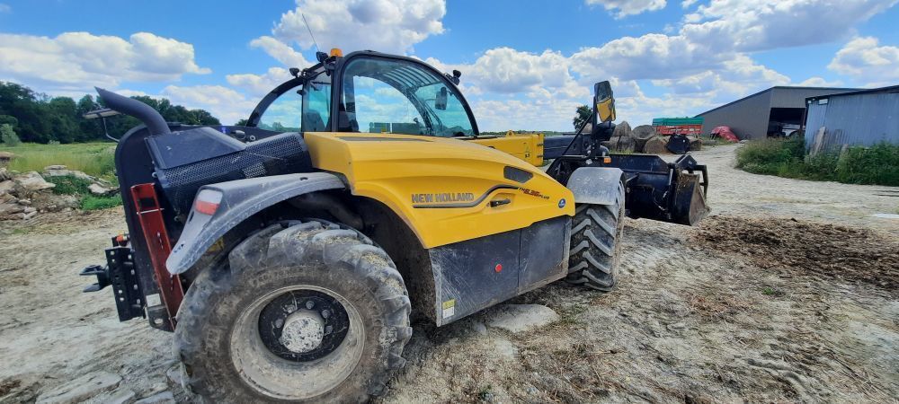 E-FARM: New Holland TX 36 - Ładowacz teleskopowy - id B2I1Q6S - 77 000 € - Rok produkcji: 2024 - Motogodziny: 500,Moc silnika: 133,Francja