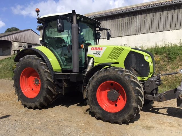 E-FARM: Claas Arion 620 CIS - Tracteur - id 9GCQEKM - 57 000 € - Année: 2013 - Lecture du nombre d'heure: 4 500,Puissance du moteur (chevaux): 150,France