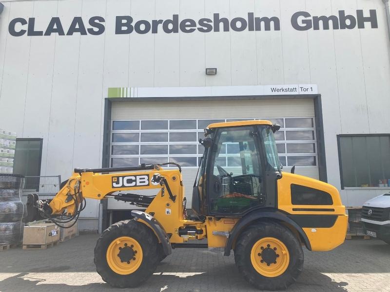 JCB tm220t4a compactloader €43,900