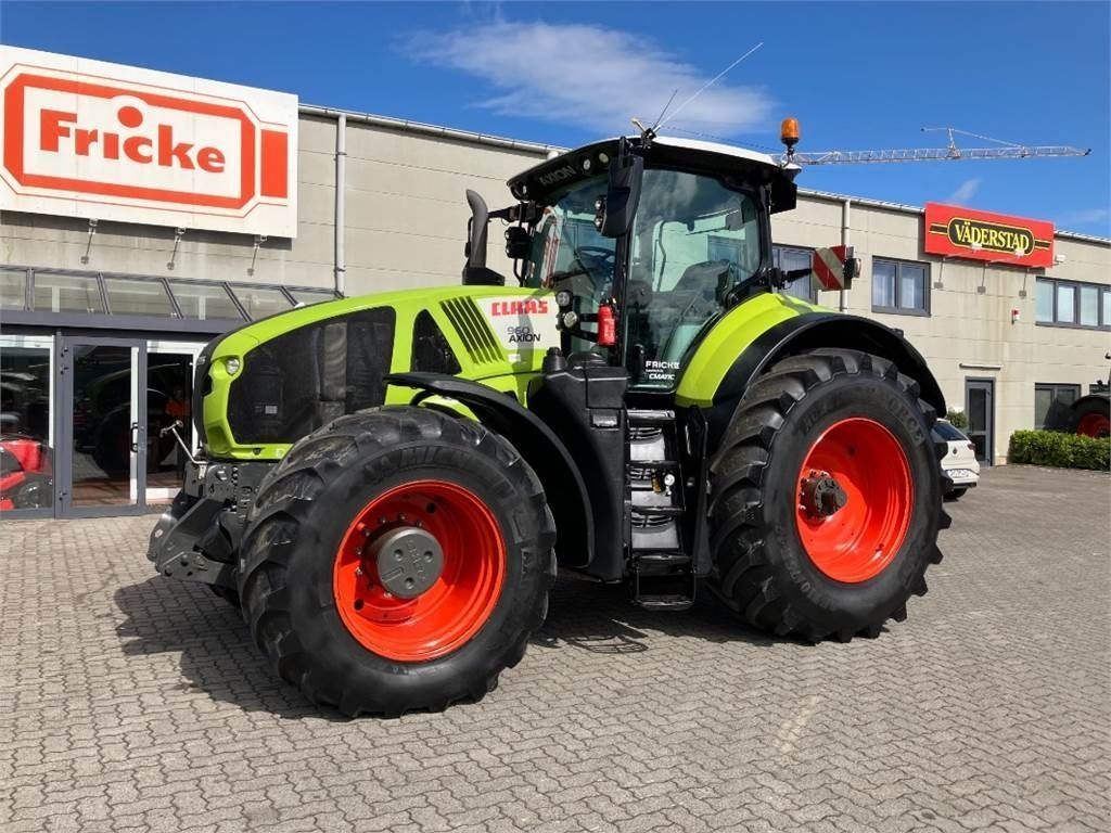E-FARM: Claas Axion 870 CMATIC CEBIS - Tractor - id JSD8TNW - €84,750 - Year of construction: 2019 - Engine hours: 7,017,Engine power (HP): 295,Germany