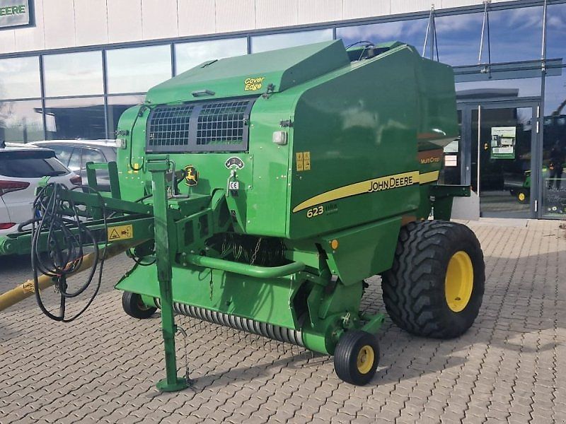 E-FARM: John Deere 623 MaxiCut - Baler - id ZQQEMYB - €23,000 - Year of construction: 2012 - Germany