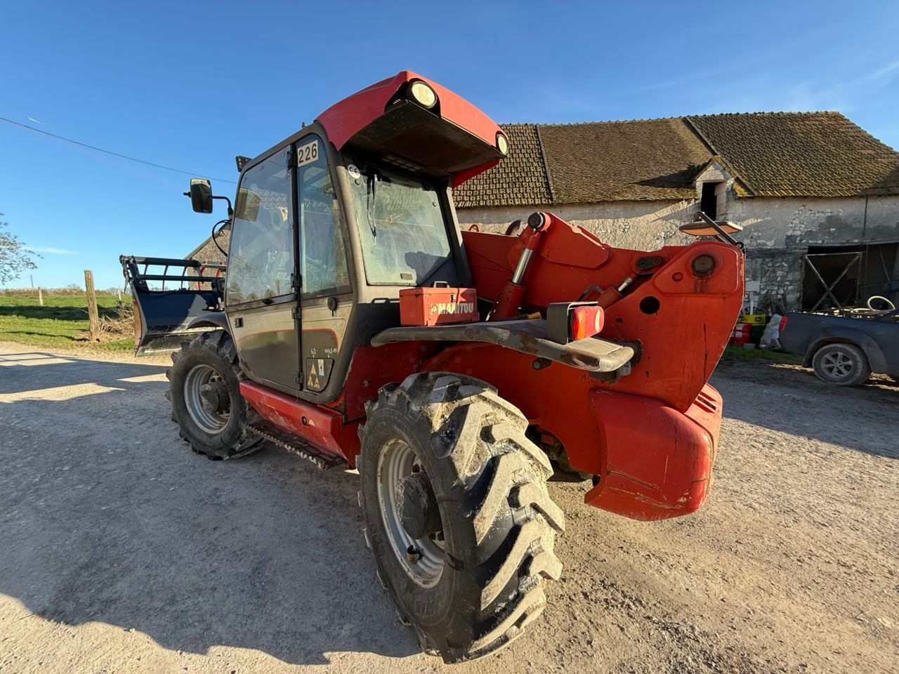 Manitou mlt 845-120 Teleszkópos rakodó 31 890 EUR
