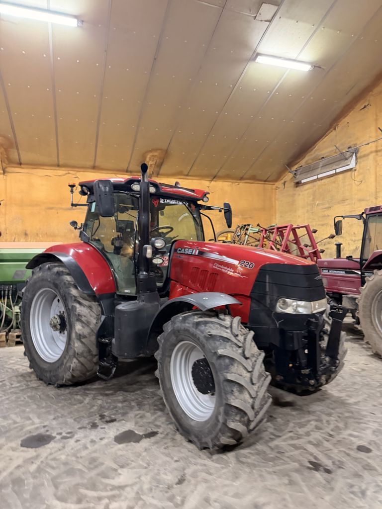 Case IH Puma 220 Tractor €65,000