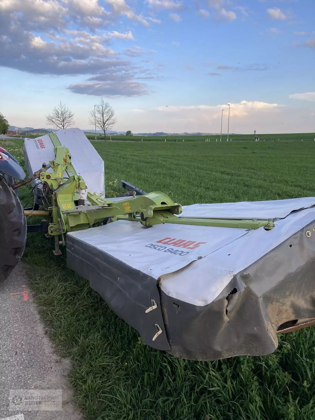 E-FARM: Claas Disco 8400 Contour - Faucheuse - id 7YKLEPL - 13 833 € - Année: 2013 - Autriche