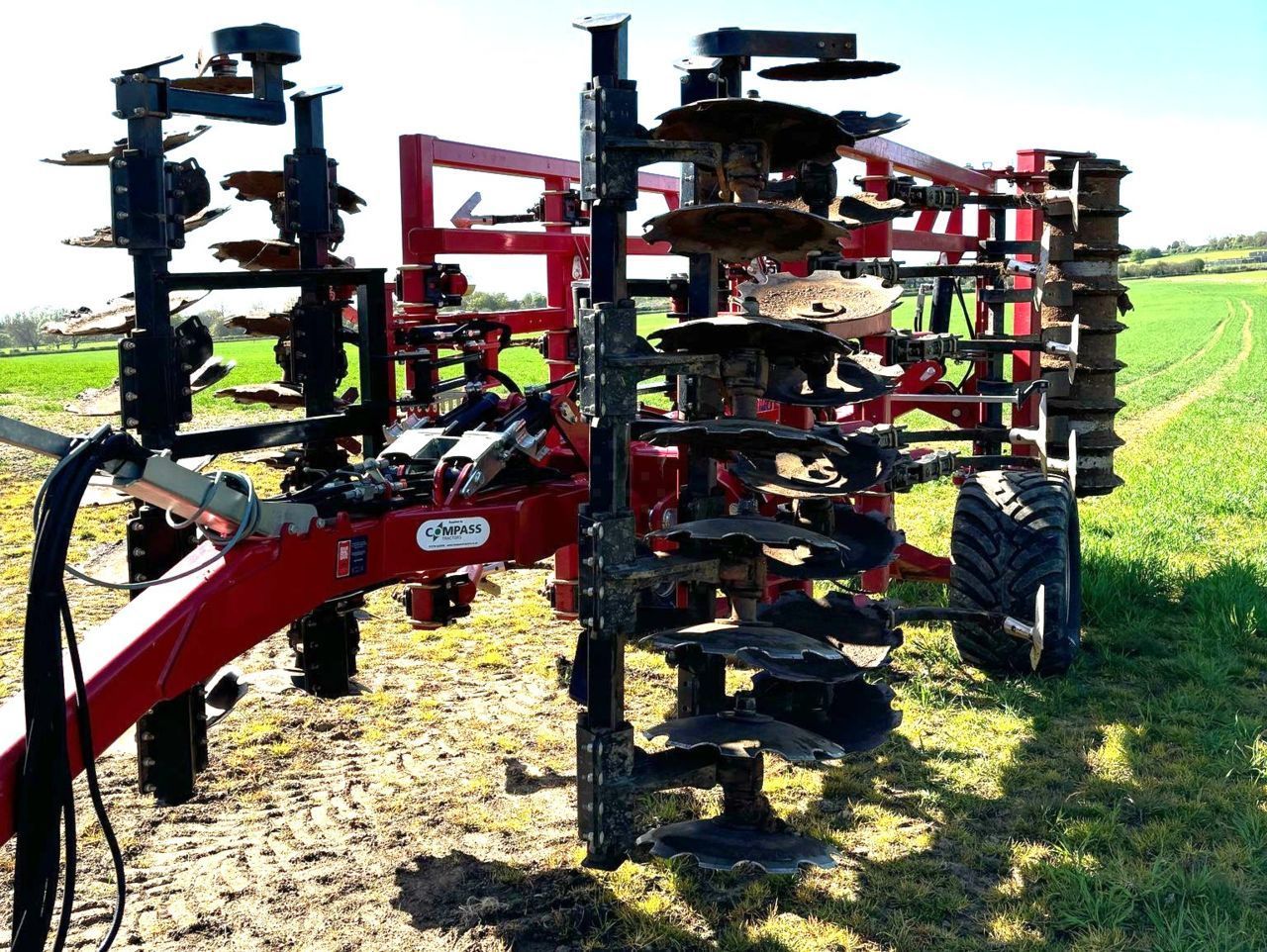 E-FARM: Sumo sumo vaxio 4 4 metre trailed stubble cultivator - Cultivator - id QP3ERZP - €69,620 - Year of construction: 2023 - United Kingdom