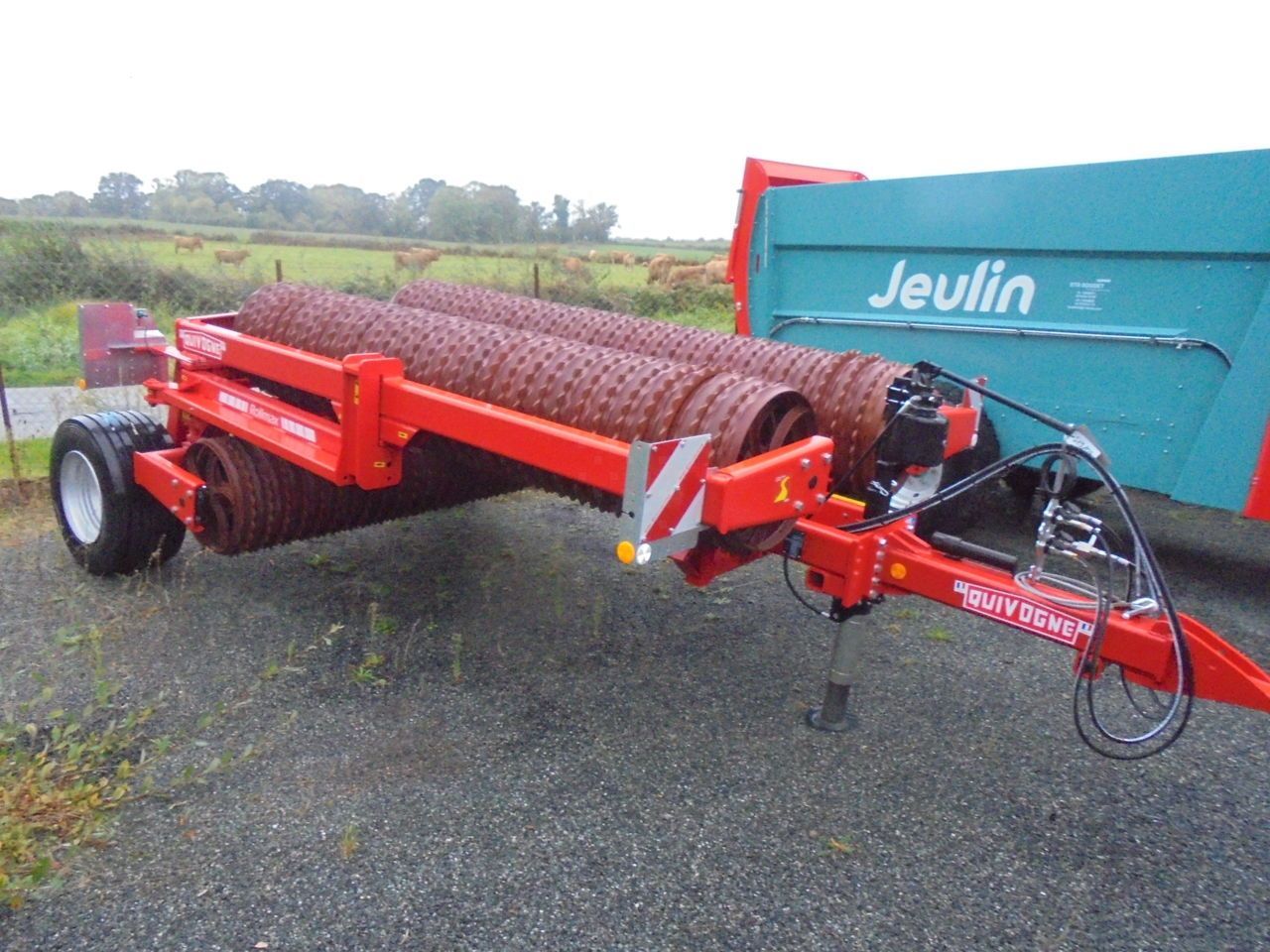 E-FARM: Quivogne rollmax 830 - Presses et rouleaux - id RY5GQ7V - 18 800 € - Année: 2024 - France