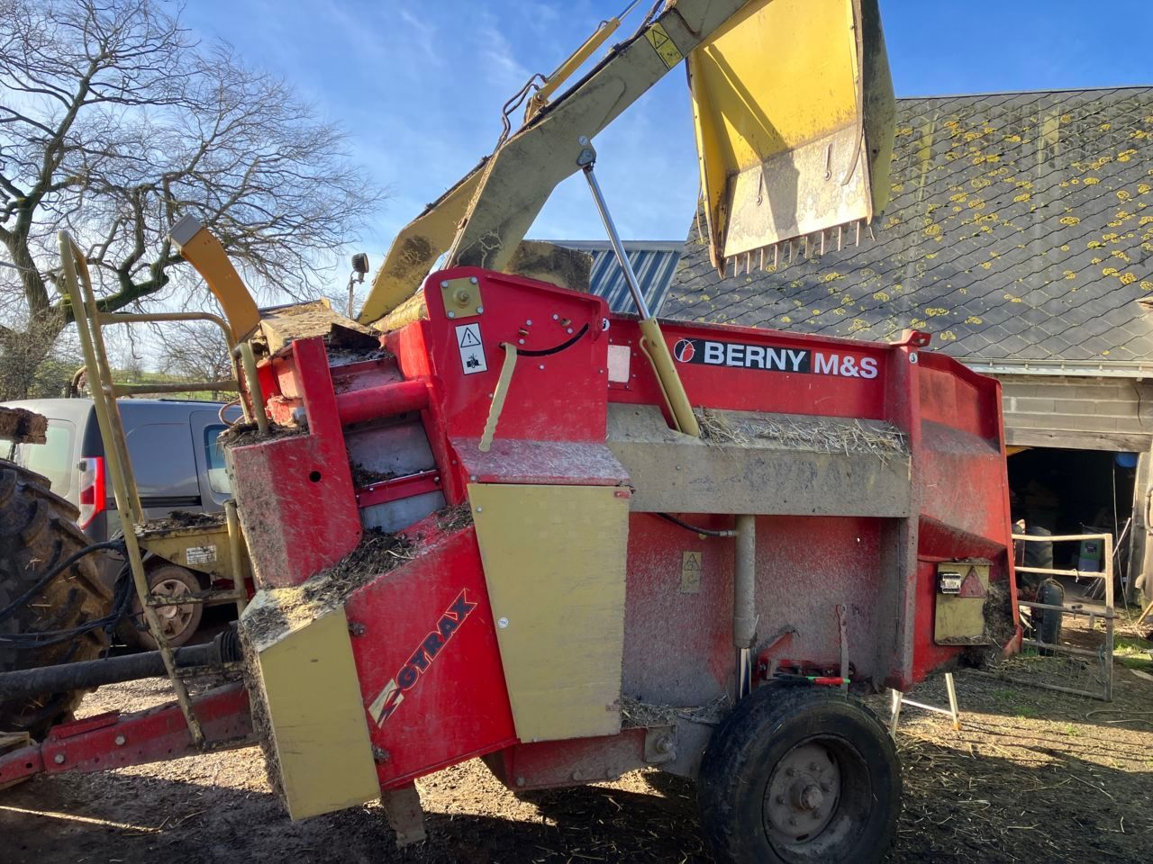 E-FARM: Gyrax 4500l - Inne urządzenie paszowe - id KB2ZSVA - 9500 € - Rok produkcji: 2020 - Francja