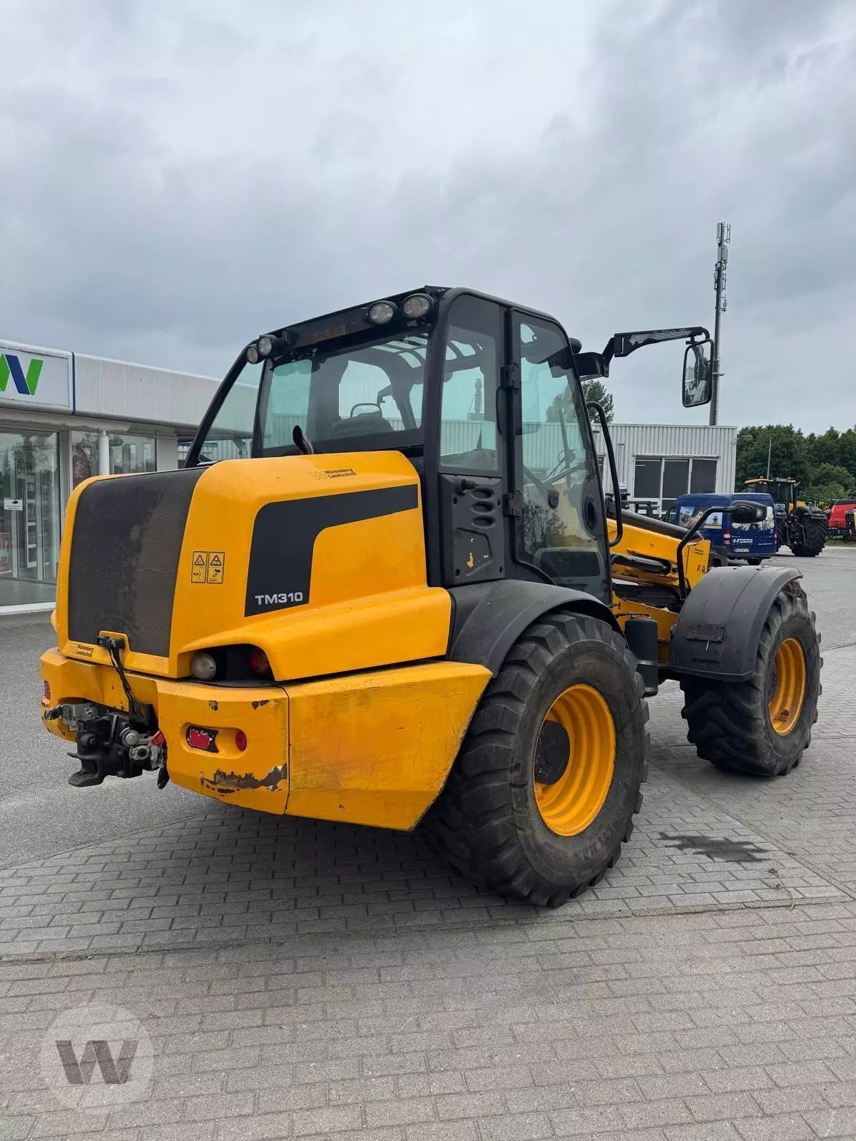 E-FARM: JCB tm 310 agri - Wheel loader - id WWYUT5P - €47,500 - Year of construction: 2009 - Engine hours: 5,705,Engine power (HP): 130,Germany