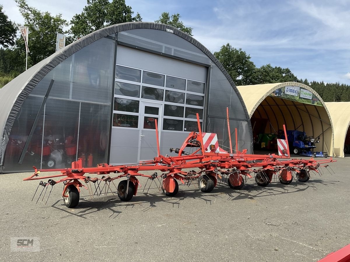 Kuhn GF 8702 rotaryhaymaker €6,903