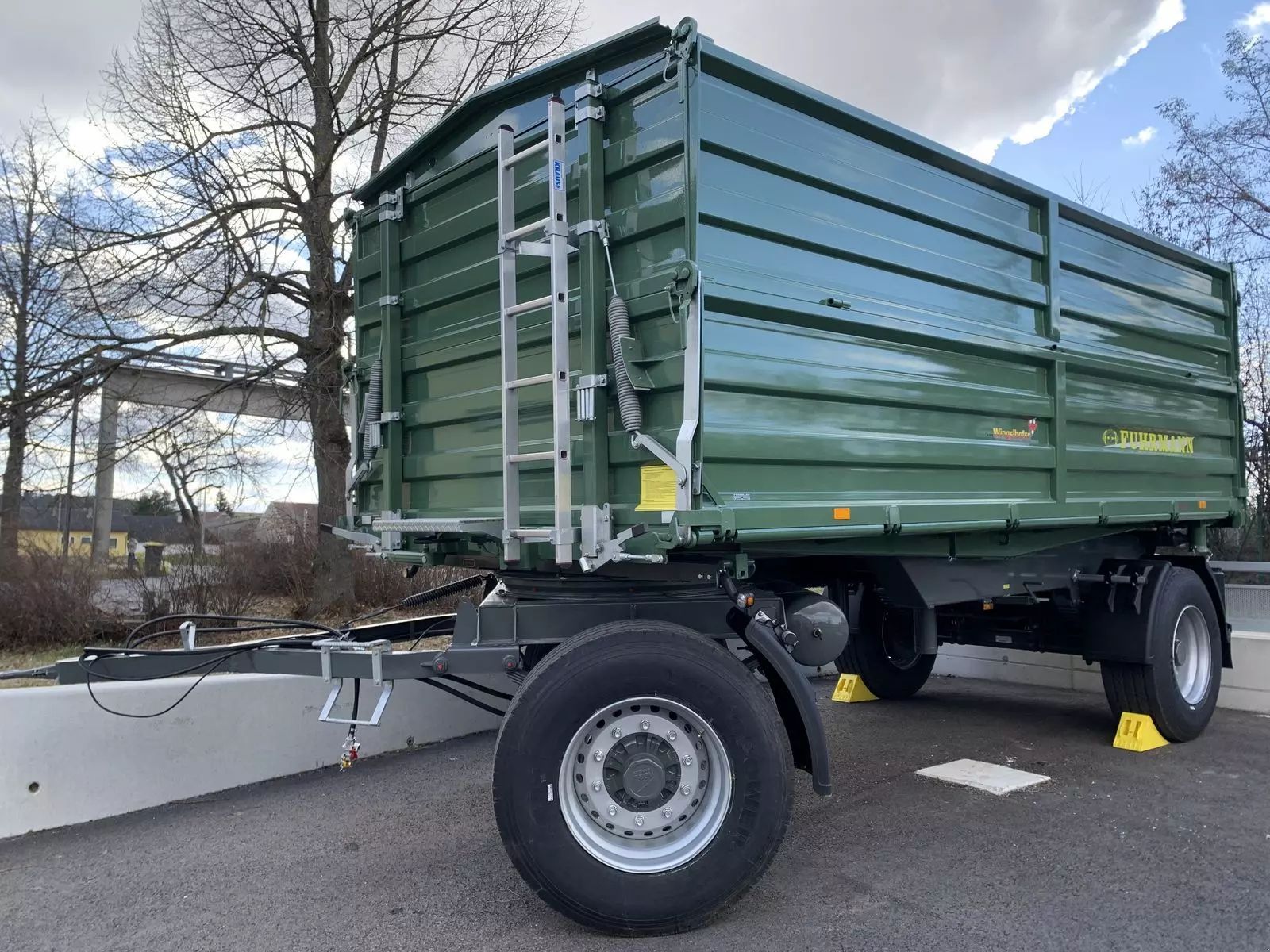 E-FARM: FUHRMANN ff 18.000 - Kipper - id R5KAMCC - 26.583 € - Baujahr: 2025 - Österreich