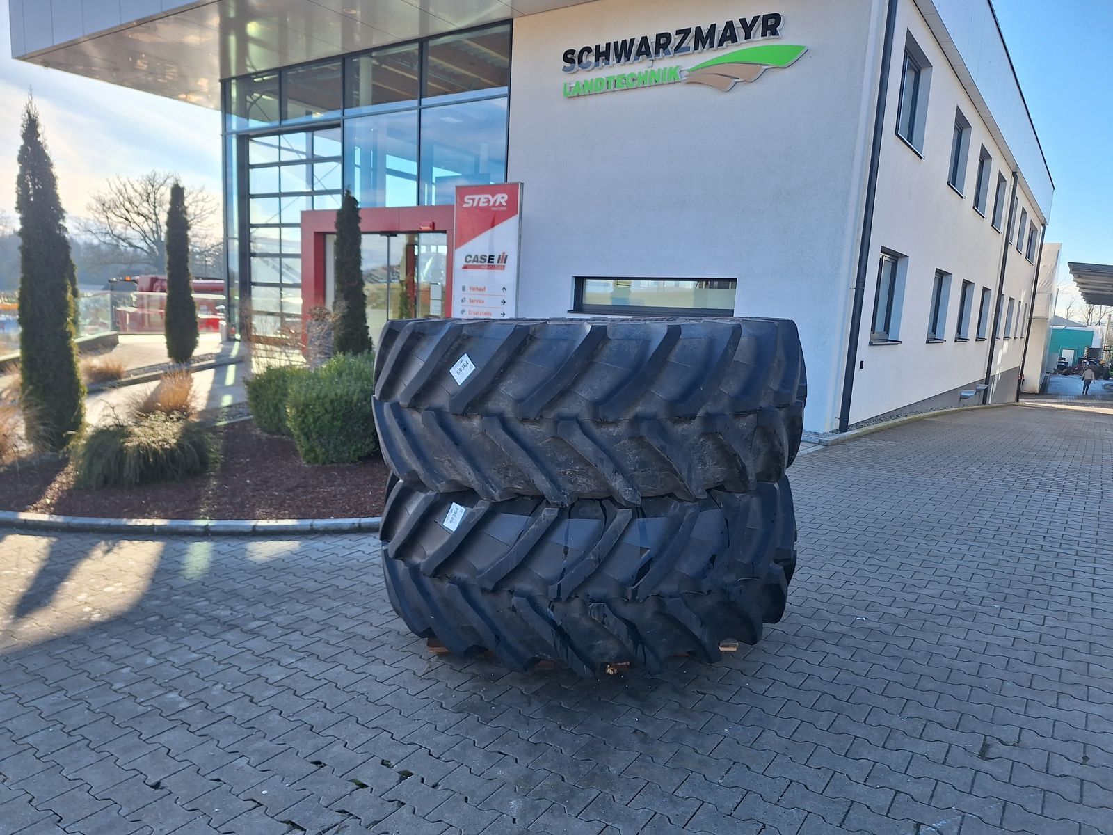 E-FARM: TRELLEBORG trelleborg 710/70r42 - Wheel and track - id MVKYFQH - €5,794 - Year of construction: 2024 - Austria