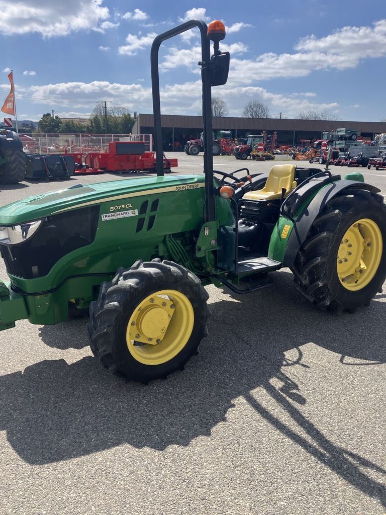 John Deere 5075 GL Traktor 29 000 €