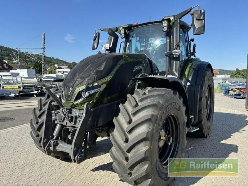 E-FARM: Valtra Q305 - Tractor - id BVSHLMG - Year of construction: 2023 - Engine hours: 695,Germany