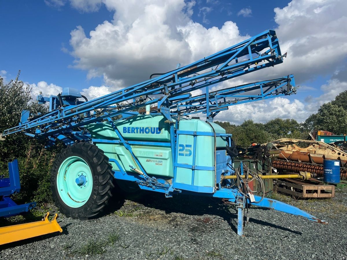 Berthoud racer 25 Opryskiwacz 7500 €
