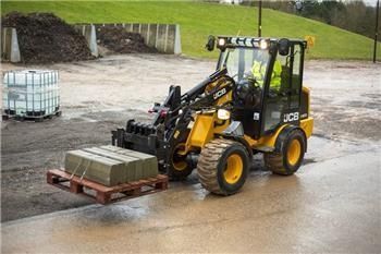 JCB 403 Chargeuse compacte 34 900 €