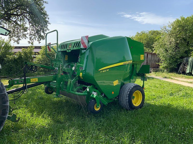 John Deere F441M Πρέσσα 41.280 €