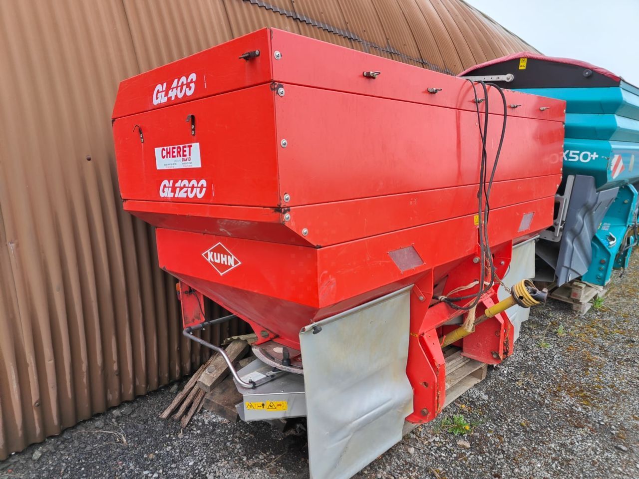 E-FARM: Kuhn mds 1141 - Düngerstreuer - id IX2Q3PG - Baujahr: 2005 - Frankreich
