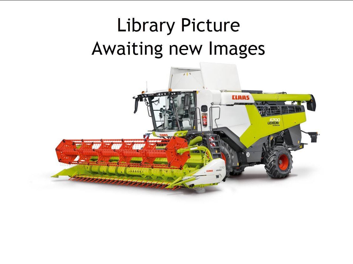 E-FARM: Claas Lexion 760 - Kombájn - id T4HEU5B - Gyártási év: 2016 - Üzemóra (motor): 2027,Egyesült Királyság