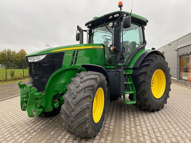 E-FARM: John Deere 7280 R - Traktor - id 4RBMI5F - 79.000 € - Baujahr: 2012 - Abgelesene Motorstunden: 4.805,Motorleistung (PS): 279,Deutschland