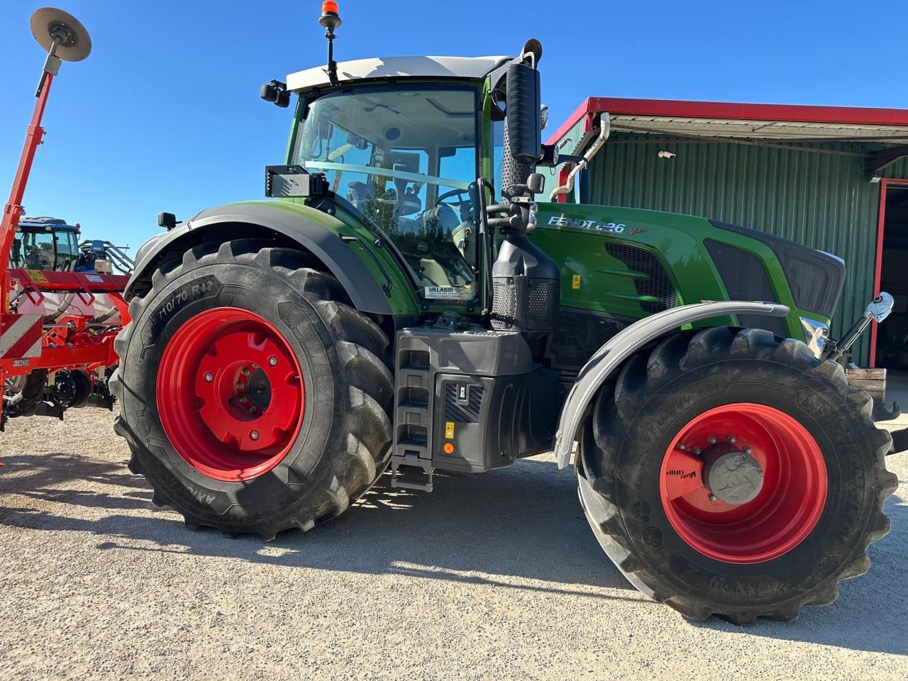 Fendt 826 Vario Profi Plus Traktor