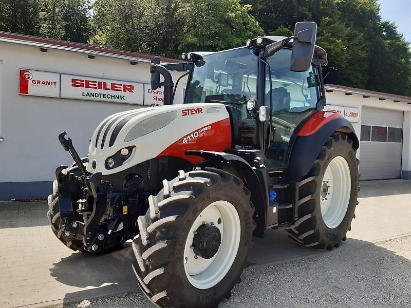 E-FARM: Steyr Expert 4110 CVT - Traktor - id JMVUHRC - 84.034 € - Baujahr: 2022 - Abgelesene Motorstunden: 400,Motorleistung (PS): 120,Deutschland