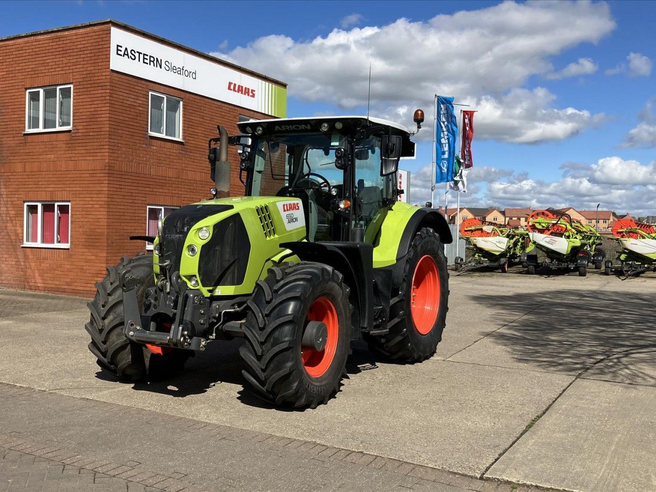 E-FARM: Claas Arion 650 - Trattore - id Q4KEVIF - 65.694 € - Anno di costruzione: 2019 - Ore: 5.556,Potenza del motore: 184,Regno Unito