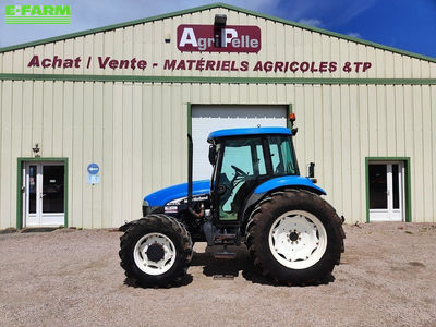 E-FARM: New Holland TD85 D - Tractor - id BL2RPHD - €24,000 - Year of construction: 2003 - Engine hours: 5,086,Engine power (HP): 84,France