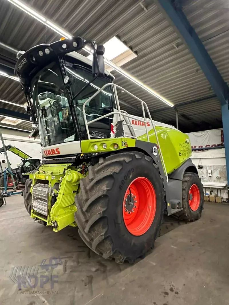 Claas Jaguar 970 Самоходна фуражоприбираща комбайна 329 000 €