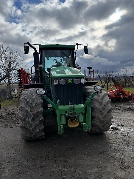 John Deere 7920 Tractor €34,979