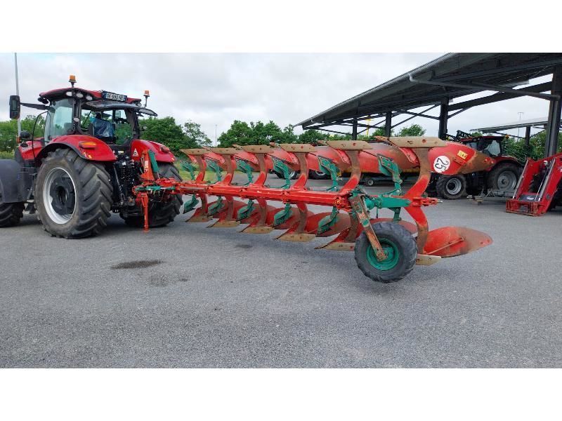 E-FARM: Kverneland es - Charrue - id ZMS3APG - 15 800 € - Année: 2012 - France