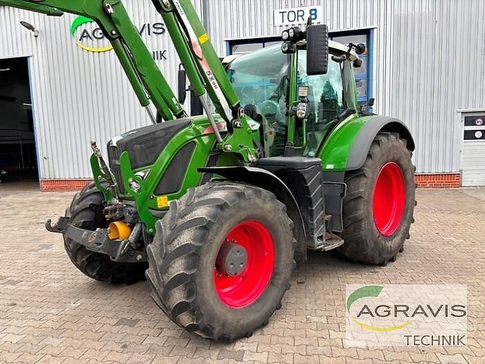 E-FARM: Fendt 718 Vario Profi - Traktor - id UL3X93A - 97 900 € - Rok produkcji: 2018 - Motogodziny: 7050,Moc silnika: 181,Niemcy