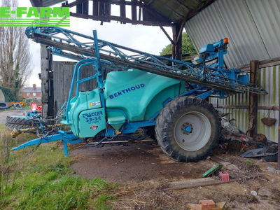 E-FARM: Berthoud Major 32 - Sprayer - id HDTQCBZ - €19,262 - Year of construction: 2015