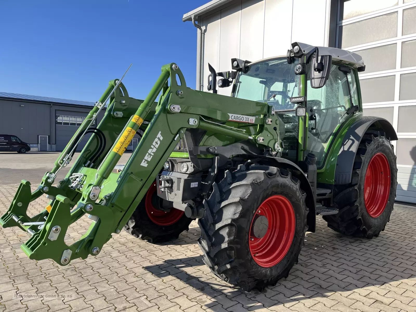 E-FARM: Fendt 208 Vario - Tracteur - id D94DJLN - 89 790 € - Année: 2022 - Lecture du nombre d'heure: 37,Puissance du moteur (chevaux): 82,Allemagne