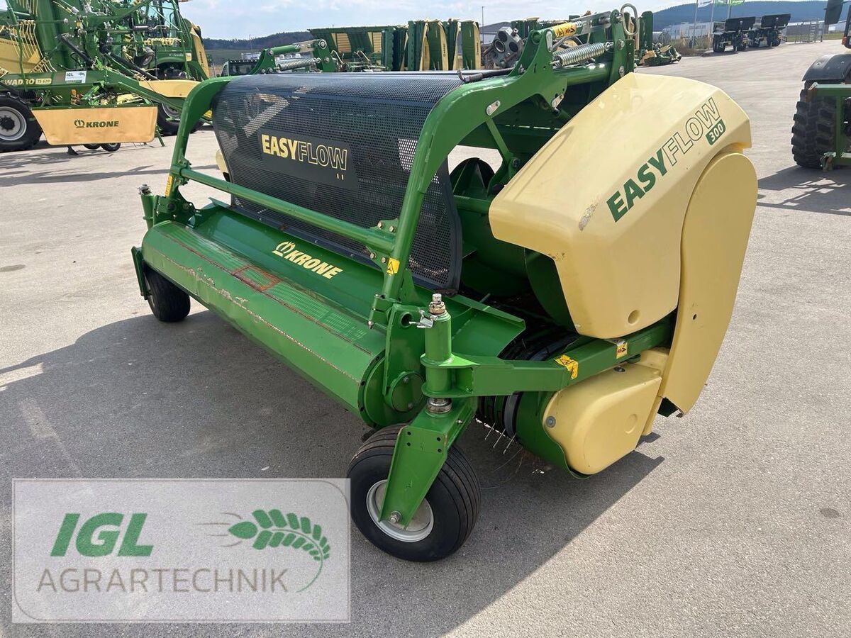Krone easy flow 300 Header €12,000