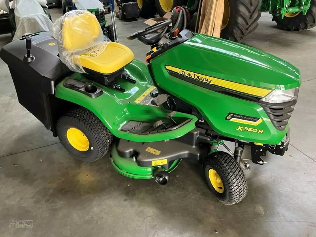 E-FARM: John Deere X350R - Rasenmäher - id MQQIZN3 - 5.546 € - Deutschland