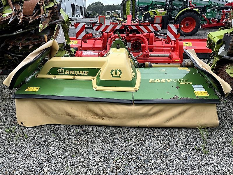 E-FARM: Krone easy cut f 320 - Faucheuse - id 2M1HQ2D - 6 302 € - Année: 2014 - Allemagne