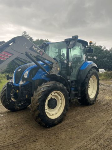 E-FARM: New Holland T5.110 - Tractor - id IZGUHGD - €58,000 - Year of construction: 2021 - Engine hours: 2,800,Engine power (HP): 110,France