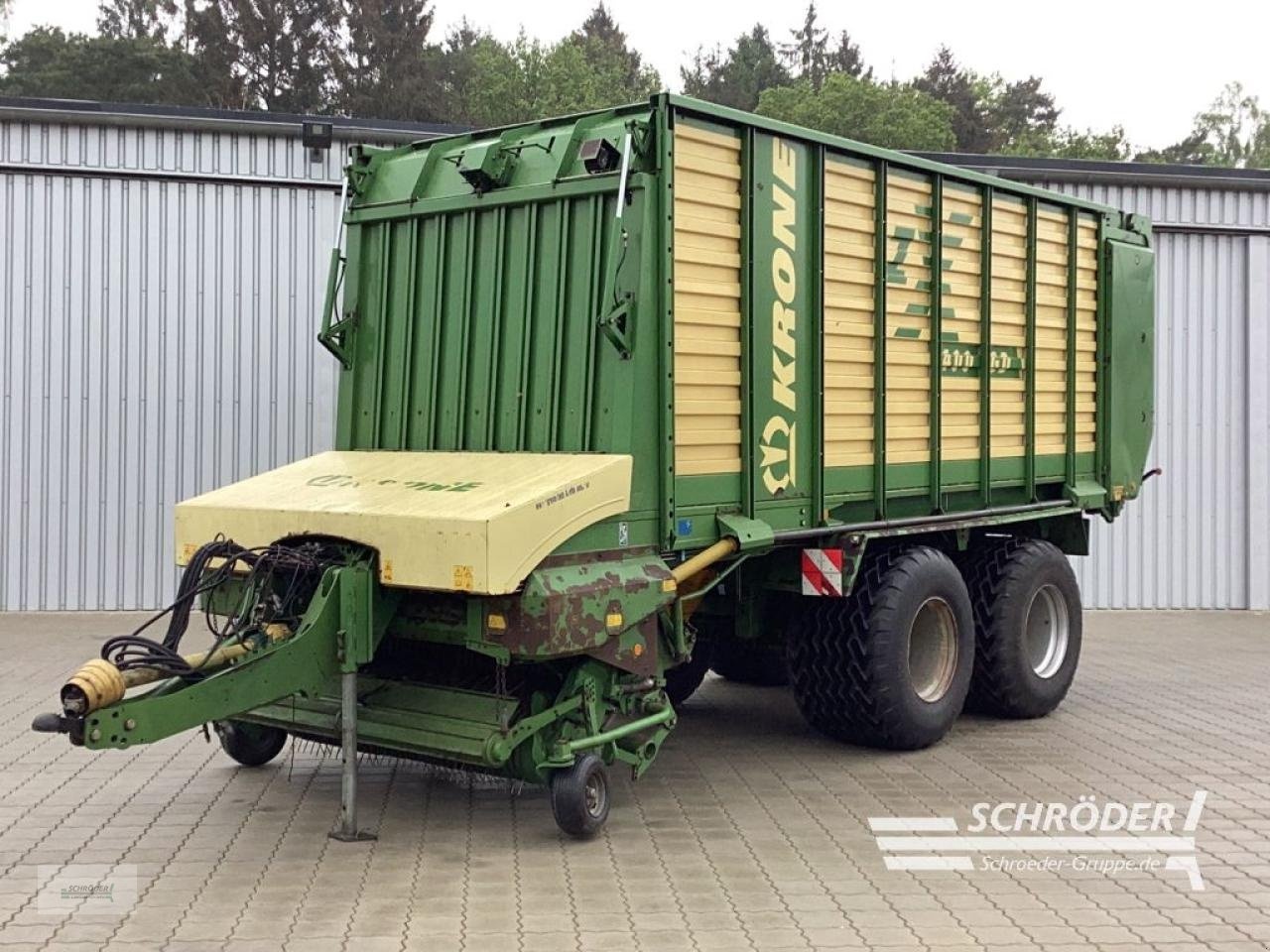 Krone ZX 400 GD trailer €29,885