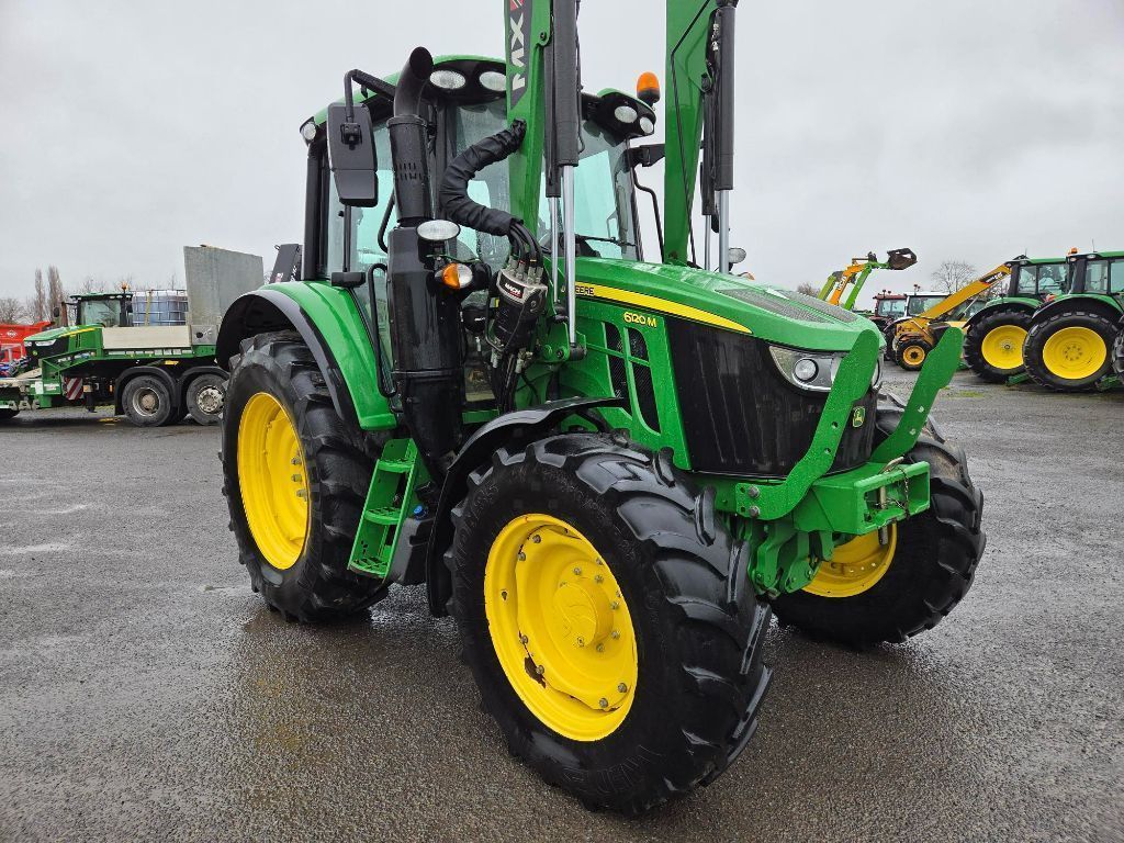 John Deere 6120 M Tractor 71.500 €