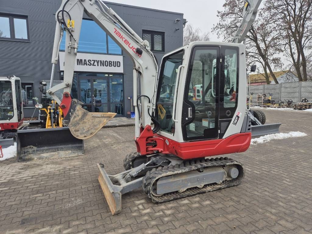 Takeuchi tb 228 Mini-pelle 22 817 €